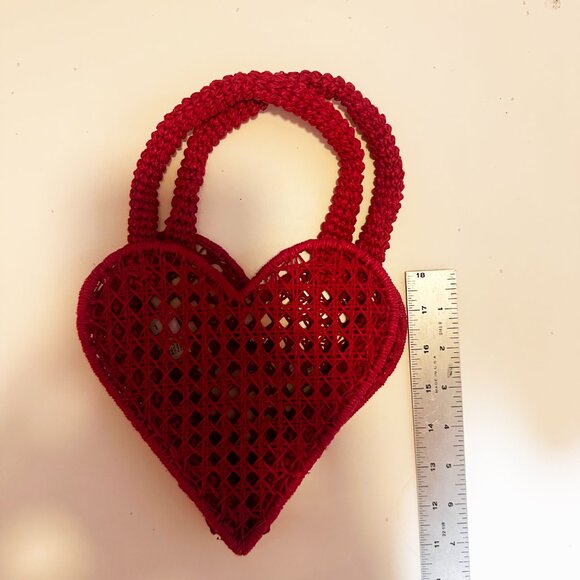 J. Crew Small Red Heart Straw bag - Picture 8 of 8